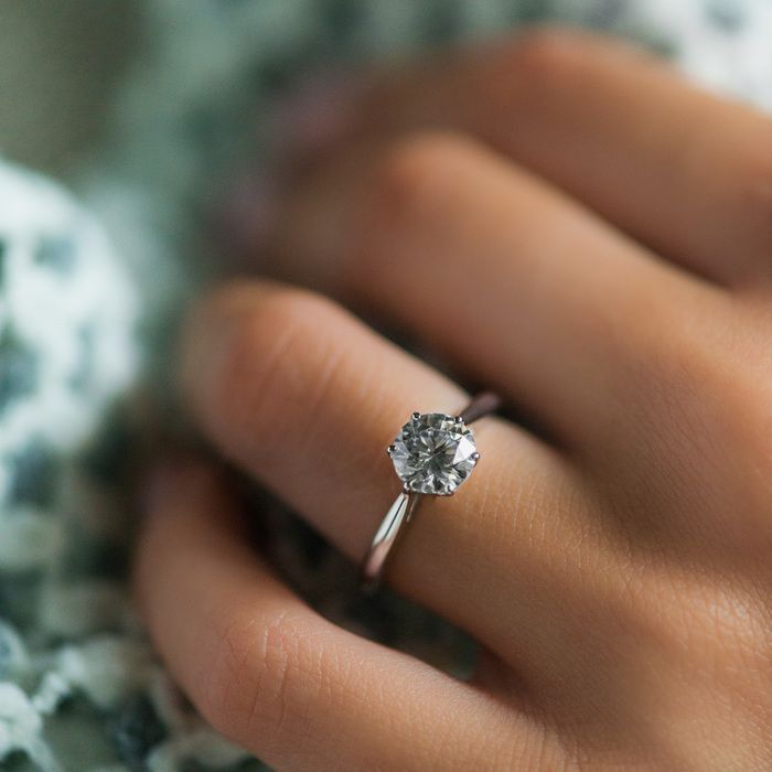 2 carat diamond rings within budget – Jewelry Amor