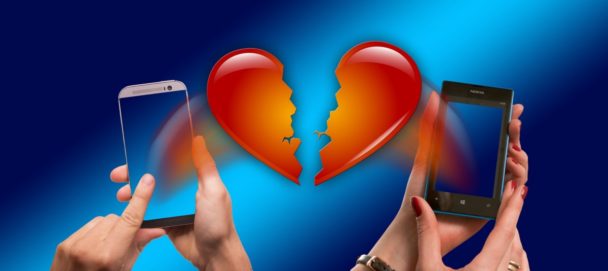 matchmaking services vs online dating