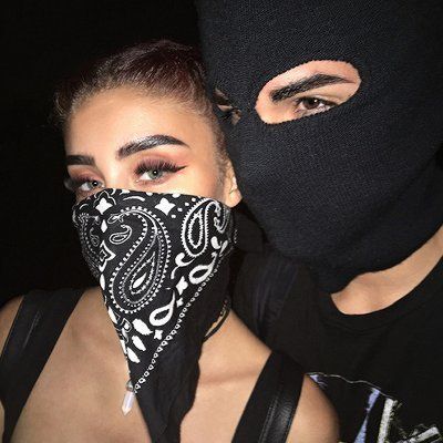 10 tips on how to react to a distant guy