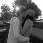 Behavior of a man who wants to break up: 3 (+2) signs