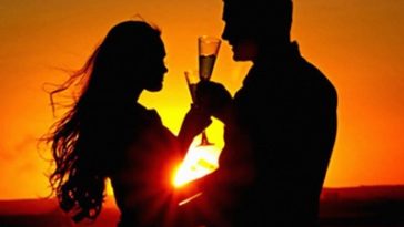 How do you know if you're interested? 10 signs that he loves you