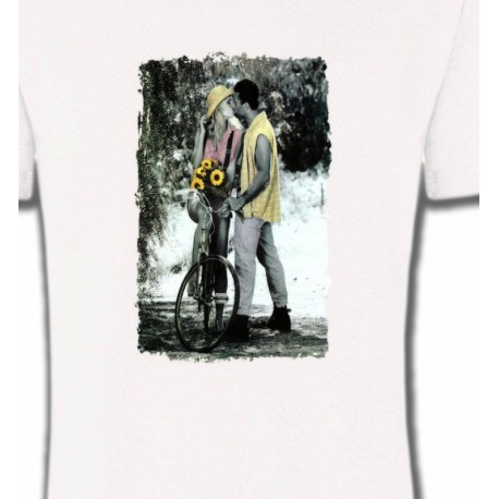 What are the signs of a man in love with his mistress?